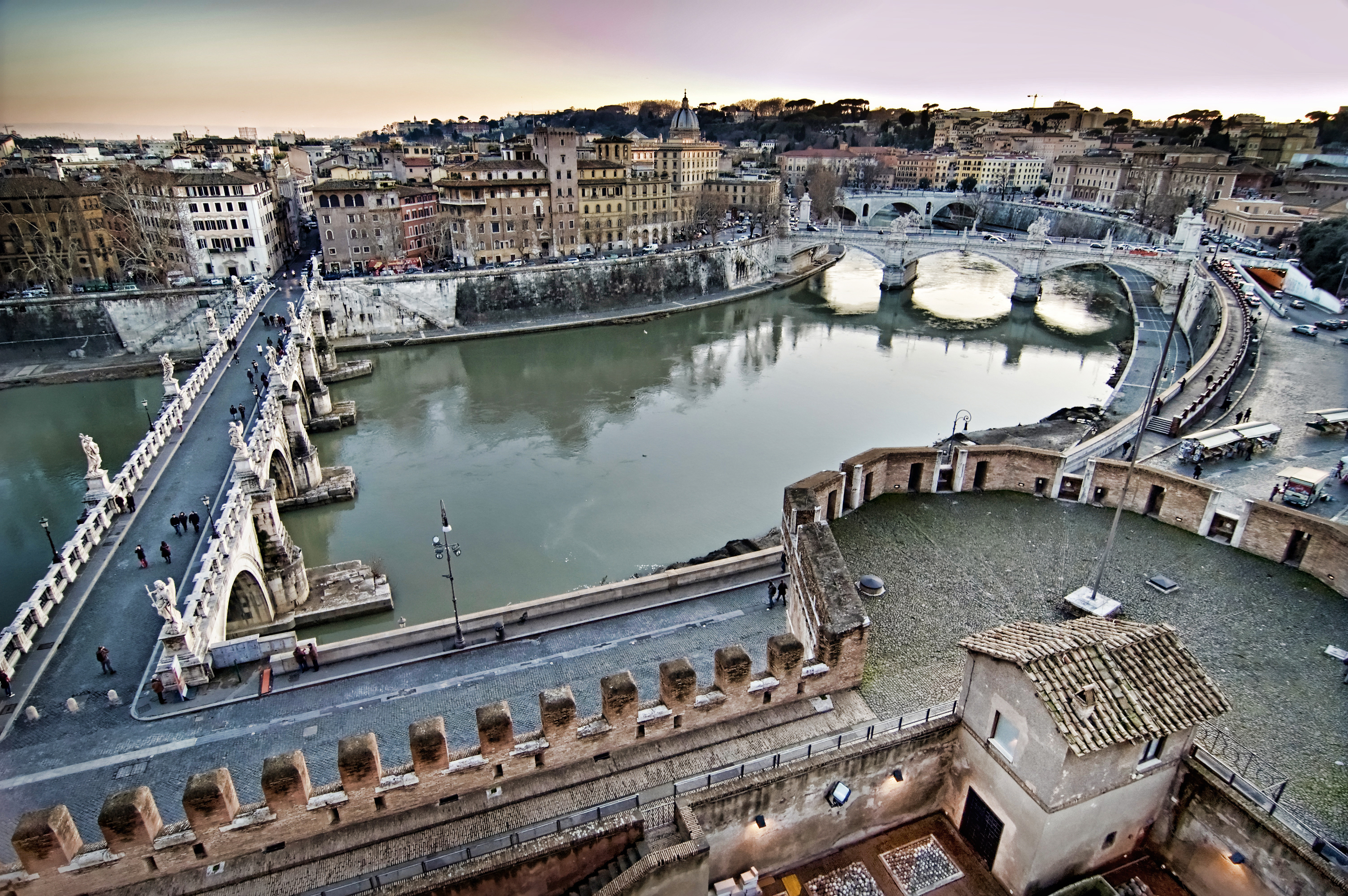 Tiber_from_Castel_Sant_Angelo_Rome_Italy